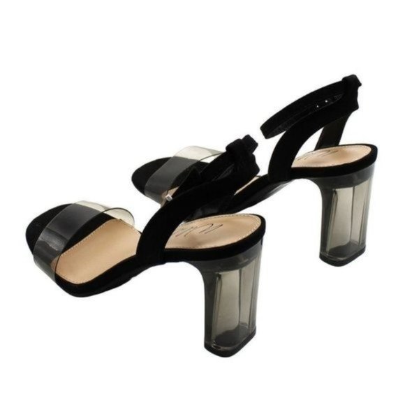 Wild Pair Sandals - Picture 6 of 8